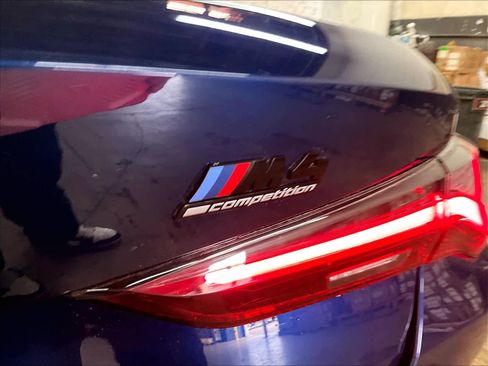 Used 2023 BMW M4 xDrive Competition w/ Executive Package AWD/4WD image 11
