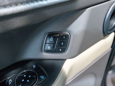 Used 2018 Ford Expedition Max XLT w/ Equipment Group 202A image 14