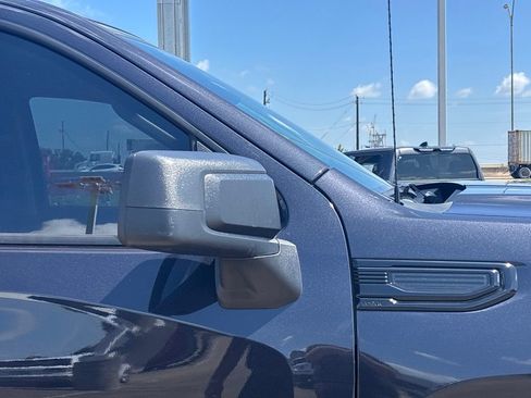 Used 2023 GMC Sierra 1500 Elevation AWD/4WD image 9