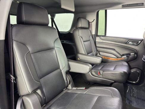 Used 2015 Chevrolet Suburban LTZ image 42