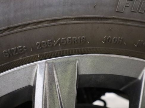 Used 2022 Volkswagen Tiguan SE image 36