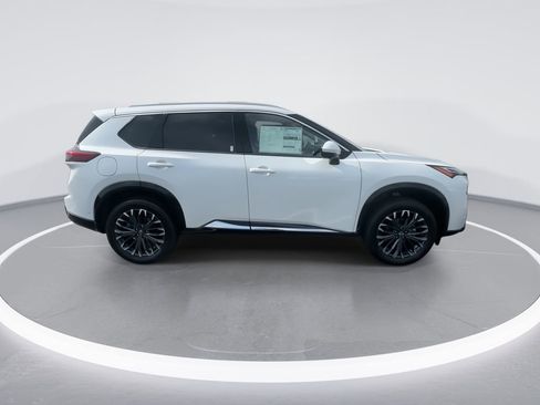 New 2026 Nissan Rogue Platinum w/ Platinum Premium Package image 9