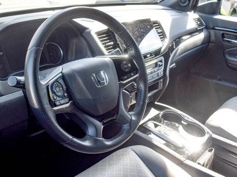 Used 2020 Honda Passport Touring image 11