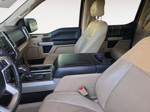 Used 2016 Ford F150 Lariat image 20