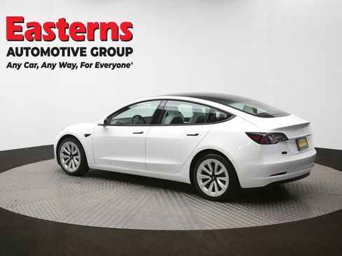 Used 2023 Tesla Model 3 Standard Range image 60