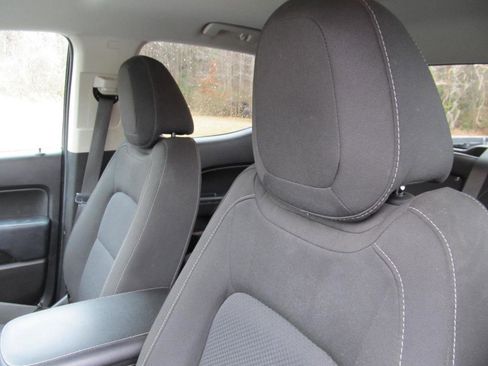 Used 2019 Chevrolet Colorado LT image 22