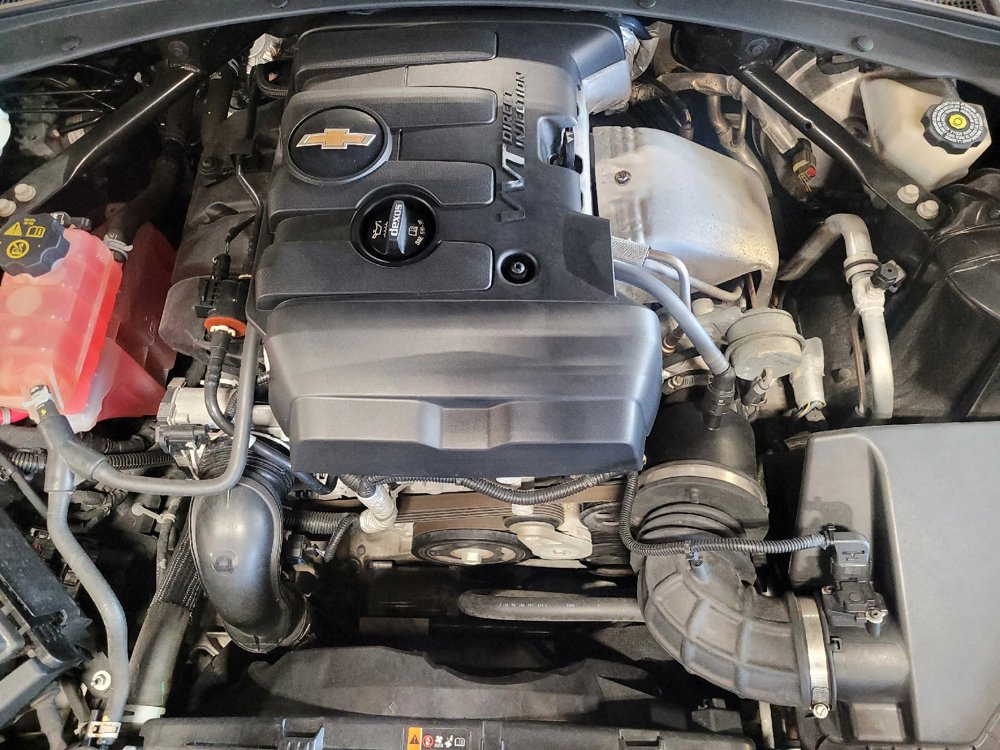 Used 2020 Chevrolet Camaro LT RWD image 30