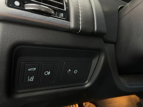 Used 2021 Jaguar F-TYPE Convertible image 32