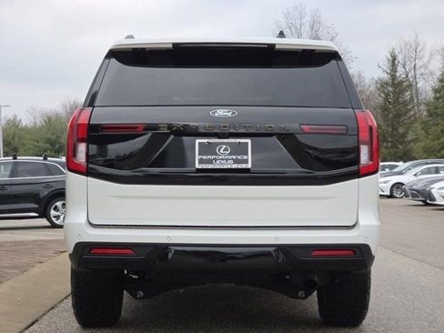 Used 2025 Ford Expedition Tremor image 26