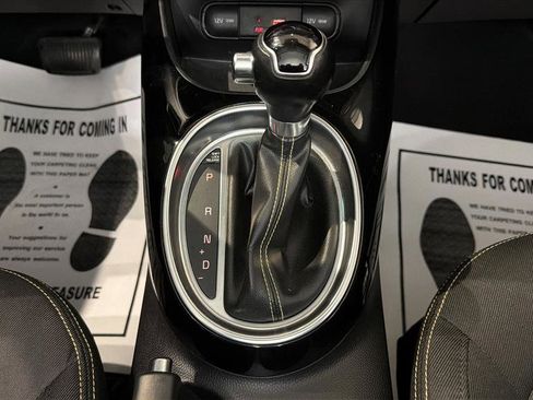 Used 2016 Kia Soul + w/ Audio Package image 23