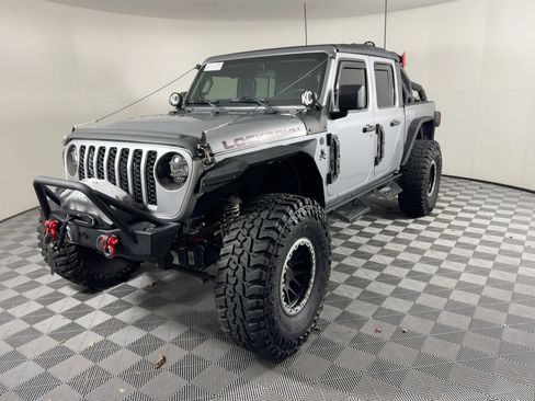 Used 2020 Jeep Gladiator Sport w/ Quick Order Package 24S image 1