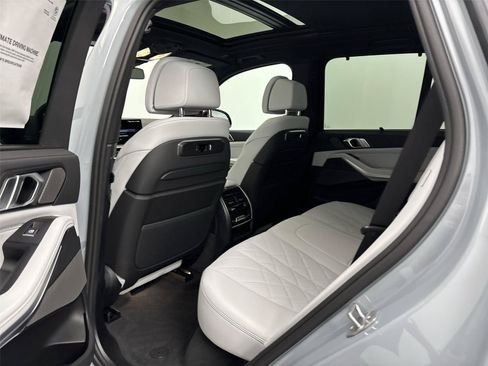 New 2026 BMW X5 xDrive50e w/ Executive Package AWD/4WD image 29