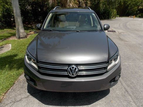 Used 2014 Volkswagen Tiguan SEL FWD image 15