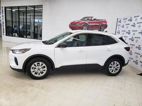 Certified 2023 Ford Escape Active w/ Tech Pack #1 AWD/4WD image 4
