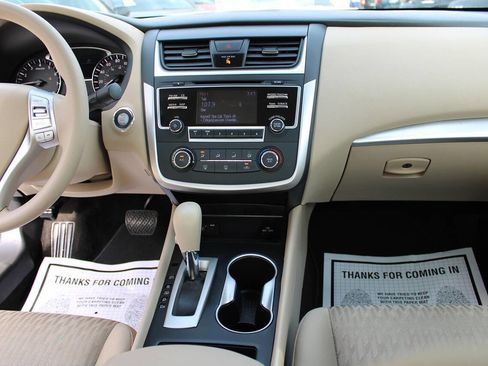 Used 2016 Nissan Altima 2.5 S w/ Power Driver Seat Package image 35