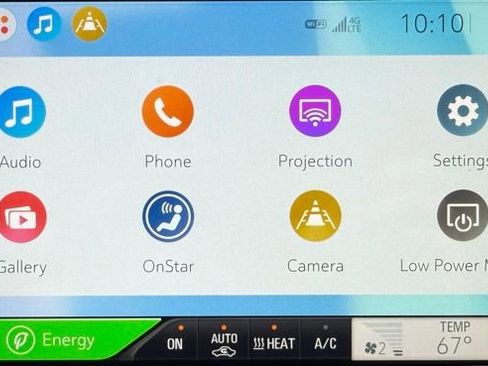 Used 2020 Chevrolet Bolt Premier w/ Infotainment Package image 30