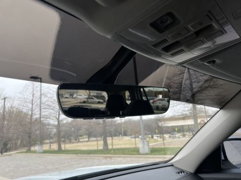 Used 2022 Volkswagen Atlas SE w/ Panoramic Sunroof Package image 25