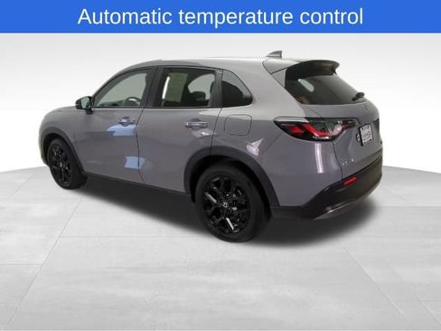 Used 2024 Honda HR-V Sport image 5