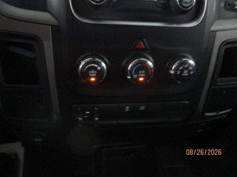 Used 2016 RAM 2500 Tradesman AWD/4WD image 22