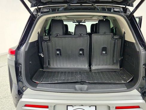 Used 2023 Nissan Pathfinder SL w/ SL Premium Package AWD/4WD image 22