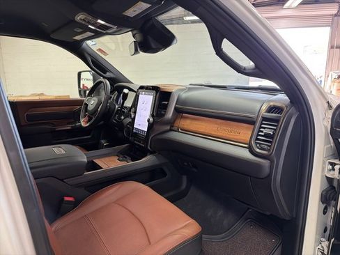 Used 2024 RAM 3500 Limited w/ Safety Group image 19