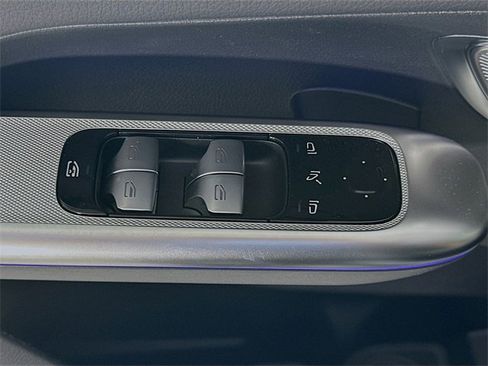 New 2026 Mercedes-Benz GLC 300 GLC 300 image 18