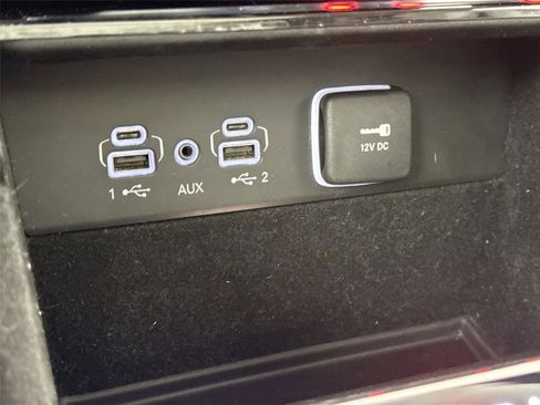 Used 2021 Jeep Grand Cherokee L Limited AWD/4WD image 27