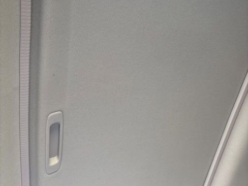 Used 2018 Subaru Outback 3.6R Touring image 15