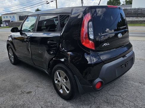 Used 2016 Kia Soul FWD image 5