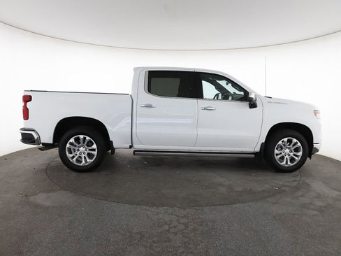 Used 2026 Chevrolet Silverado 1500 LTZ w/ Technology Package RWD image 14