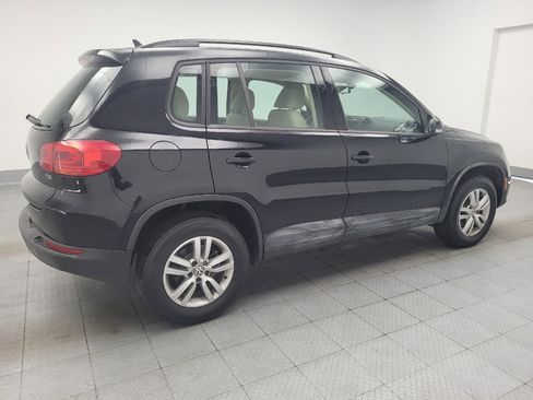 Used 2017 Volkswagen Tiguan S FWD image 10