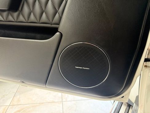 Used 2016 Mercedes-Benz G 65 AMG 4MATIC image 26