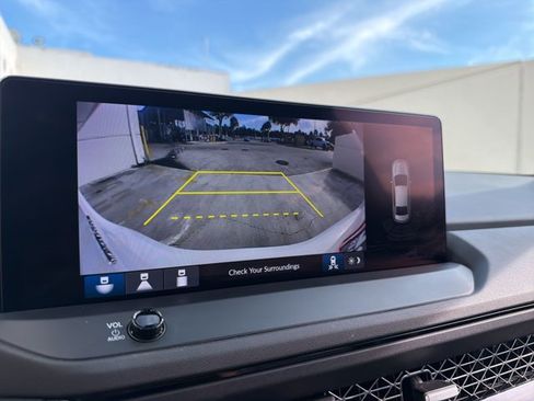 Used 2023 Honda Accord EX-L image 6