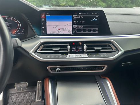 Used 2022 BMW X6 M50i w/ Executive Package AWD/4WD image 13