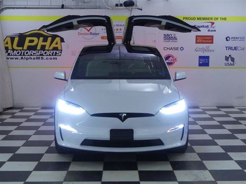 Used 2022 Tesla Model X AWD/4WD image 3