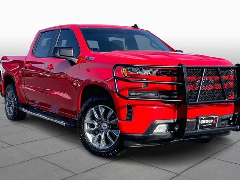 Used 2019 Chevrolet Silverado 1500 RST image 3