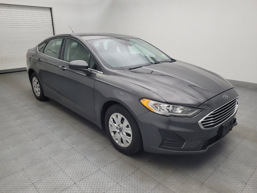 Used 2019 Ford Fusion S FWD image 13