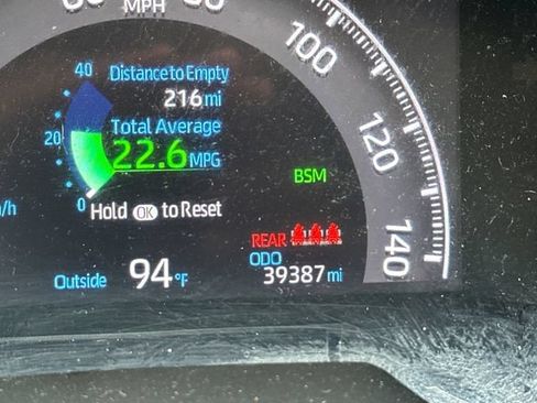 Used 2021 Toyota RAV4 Limited w/ Limited Grade Weather Package AWD/4WD image 19