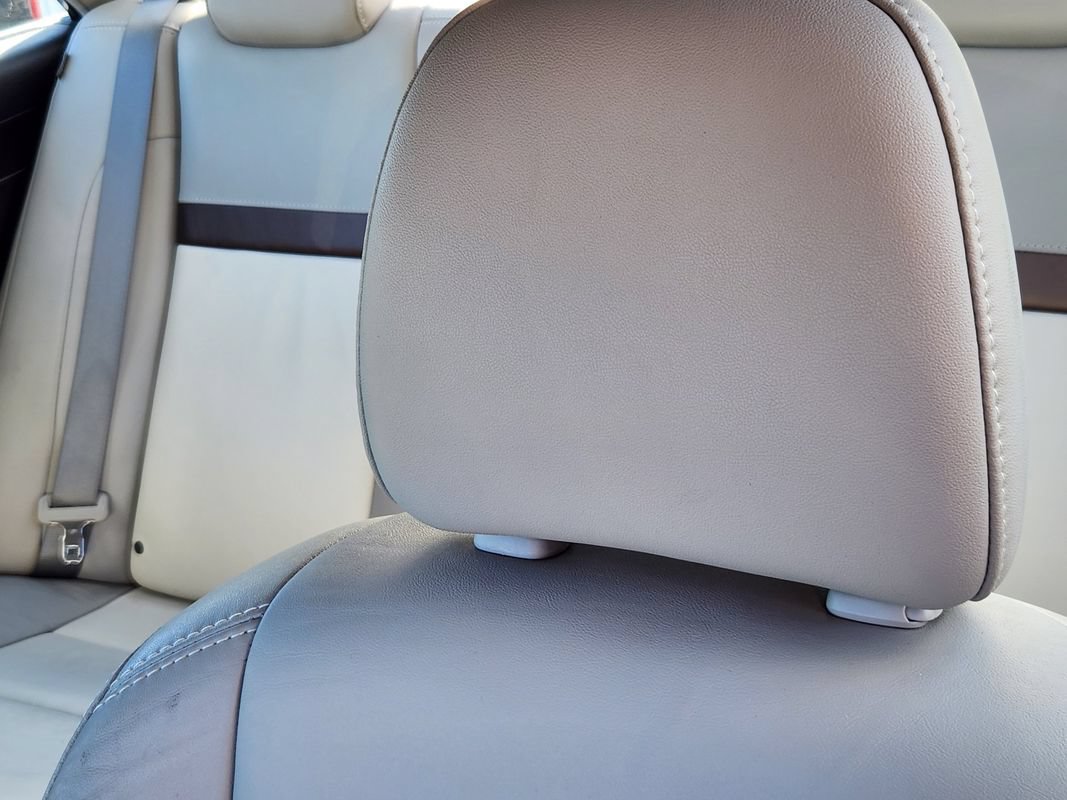 Used 2013 Toyota Camry XLE FWD image 18