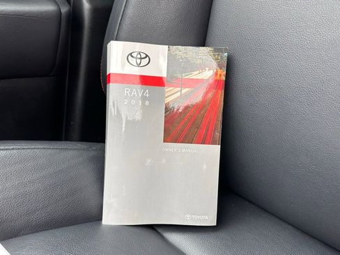 Used 2018 Toyota RAV4 SE w/ Power Extra Value Package AWD/4WD image 33