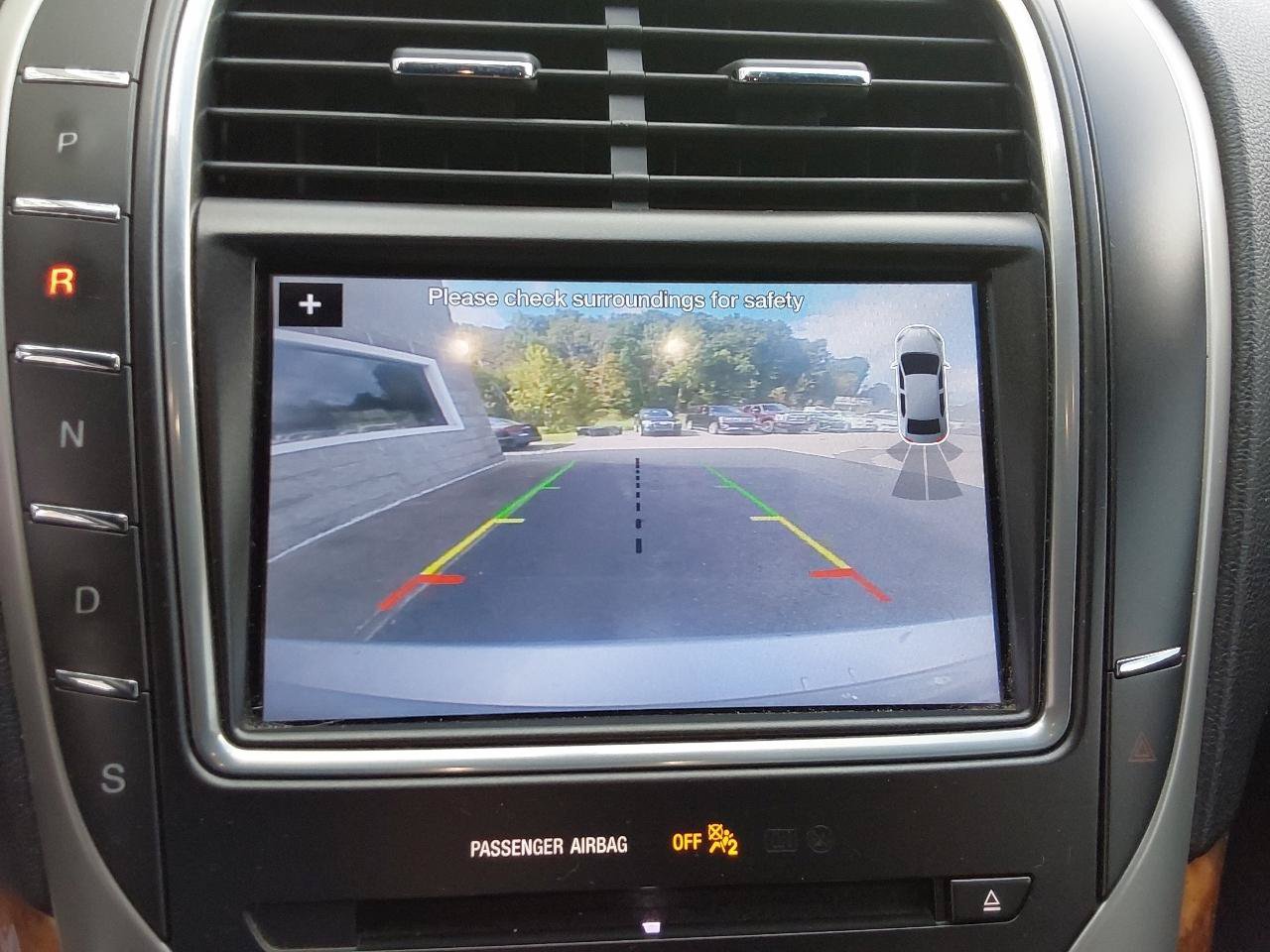 Used 2018 Lincoln MKX Select w/ Select Plus Package AWD/4WD image 12