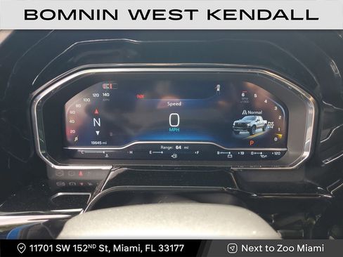 Used 2024 Chevrolet Silverado 1500 ZR2 w/ Technology Package image 32