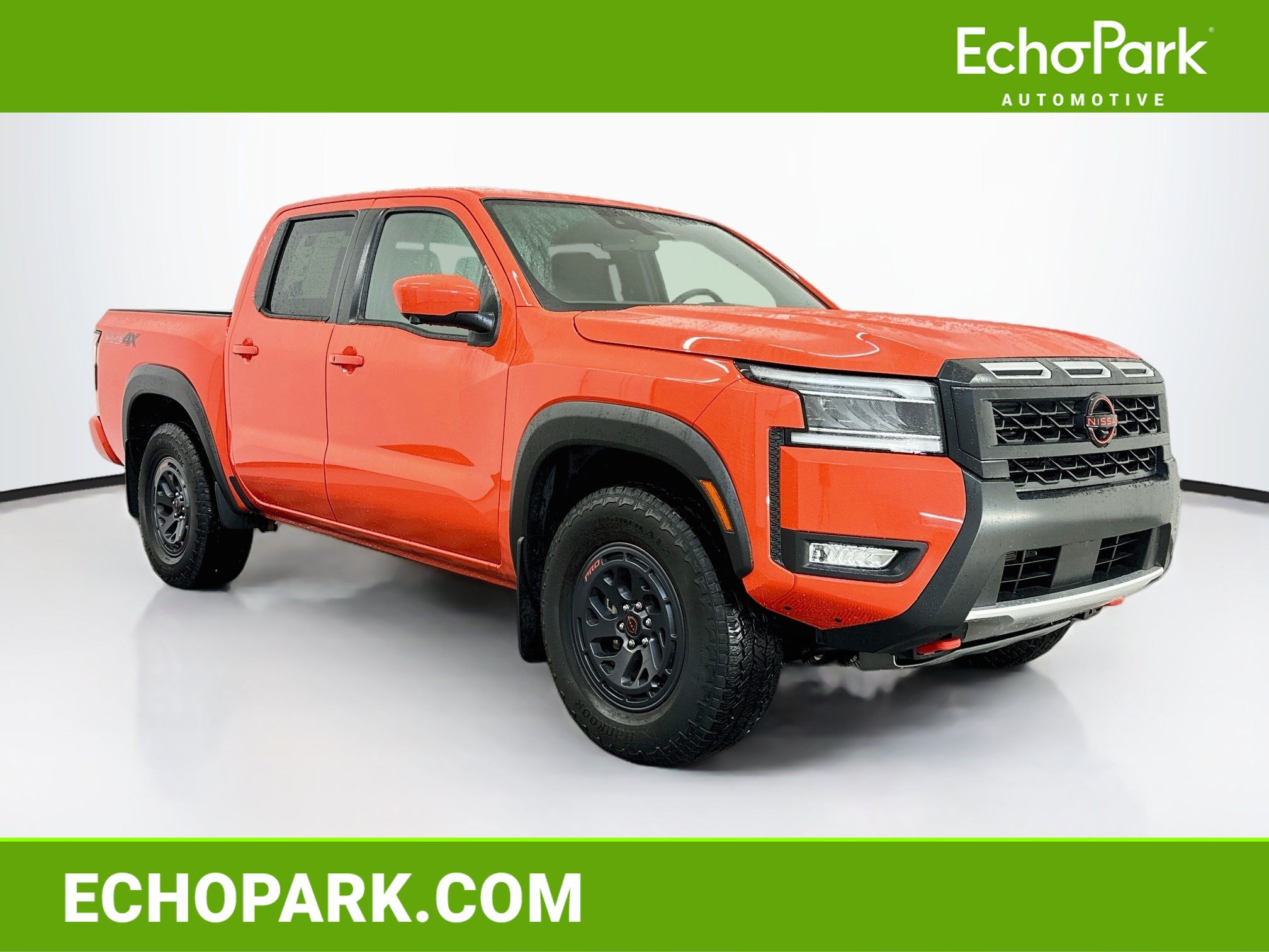 Used 2025 Nissan Frontier PRO-4X w/ Pro Convenience Package AWD/4WD image 1