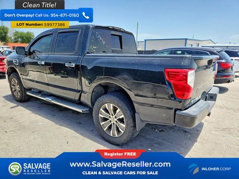 Used 2017 Nissan Titan SL AWD/4WD image 3