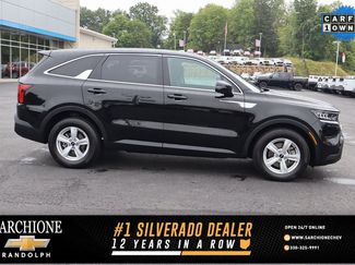 Used 2022 Kia Sorento LX video 1