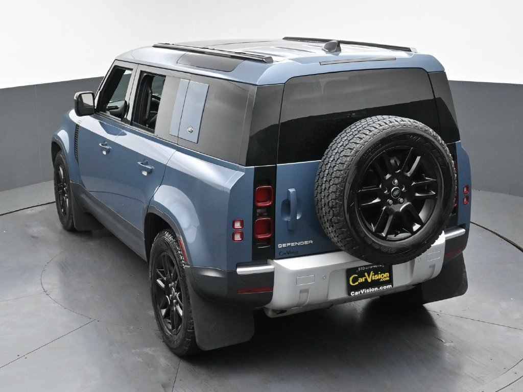 Used 2024 Land Rover Defender 110 S AWD/4WD image 37