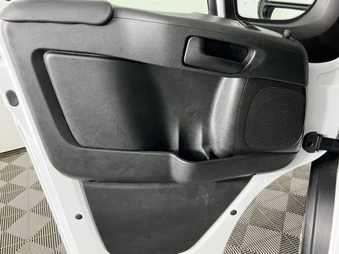 Used 2023 RAM ProMaster 2500 FWD image 21