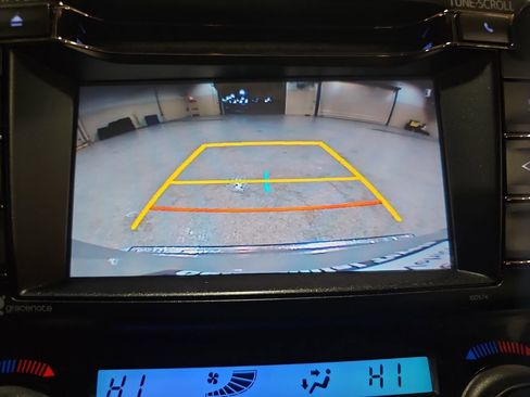 Certified 2018 Toyota RAV4 XLE image 13