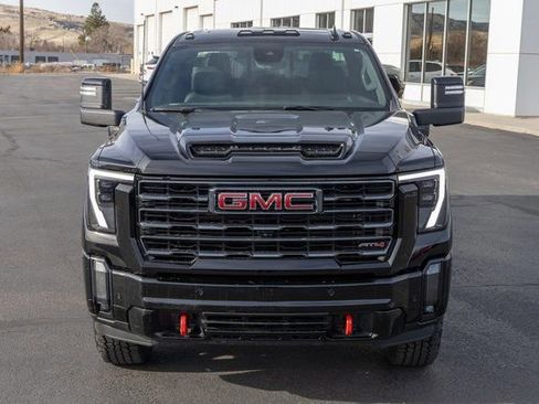 Used 2024 GMC Sierra 2500 AT4 w/ Technology Package image 27