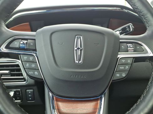 Used 2024 Lincoln Navigator Reserve w/ Equipment Group 201A AWD/4WD image 14